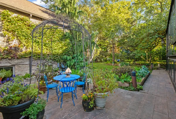 $4,850,000 | 1646 North Leavitt Street, Chicago, IL 60647