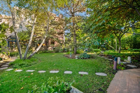 $4,850,000 | 1646 North Leavitt Street, Chicago, IL 60647