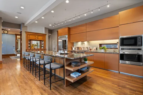 $4,850,000 | 1646 North Leavitt Street, Chicago, IL 60647