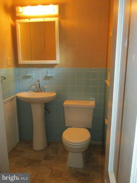 307 Russelcroft Road Winchester, VA 22601 - Photo 9 of 16 Gallery Image 9