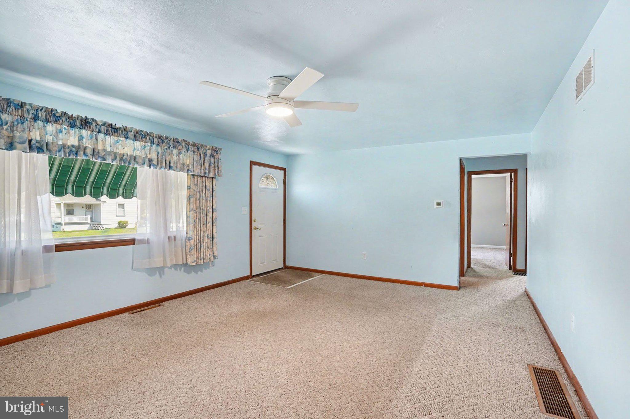 1872 Spring Road Carlisle, PA 17013 - Photo 8 of 28 Gallery Image 8