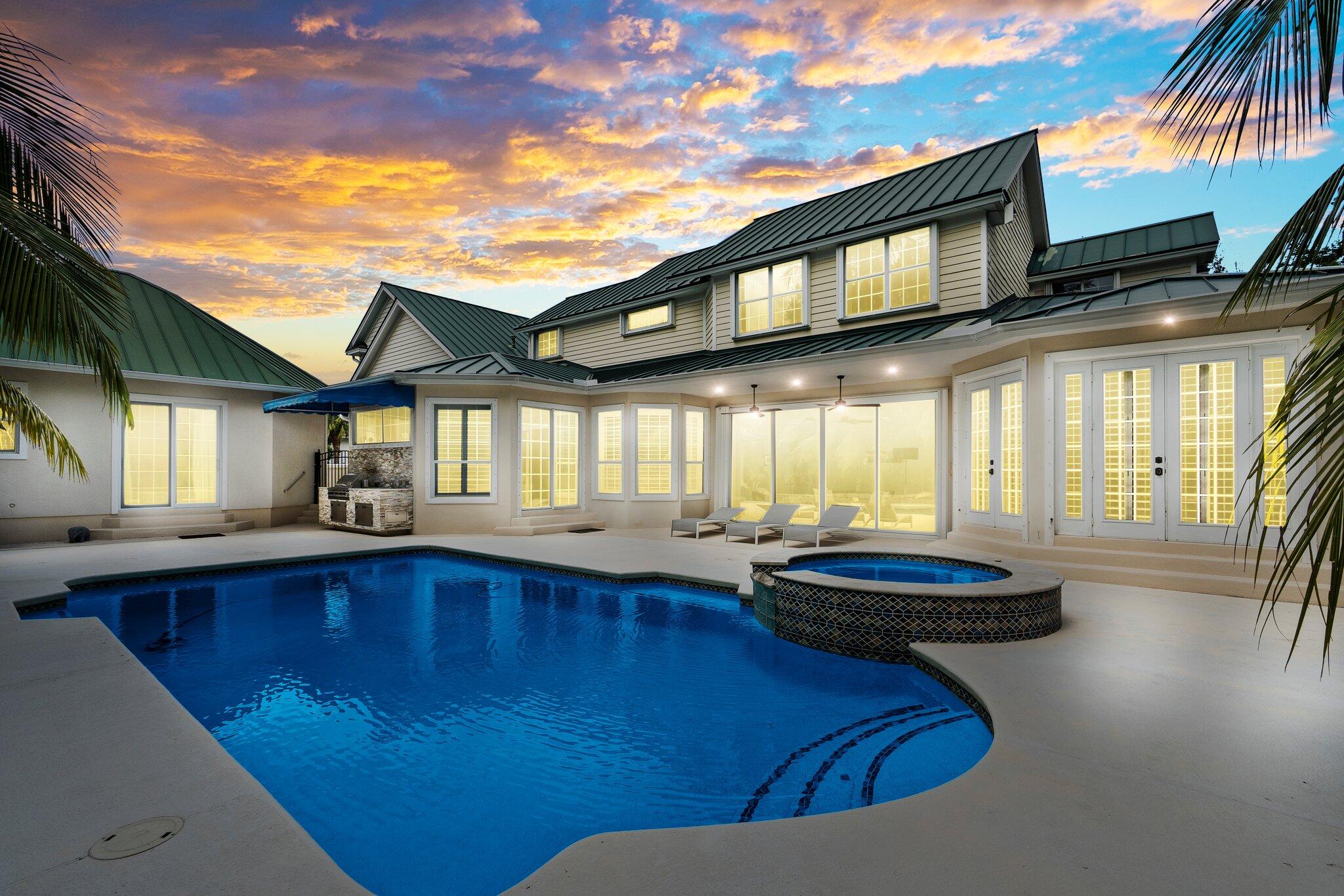 Luxury living with detached guest home