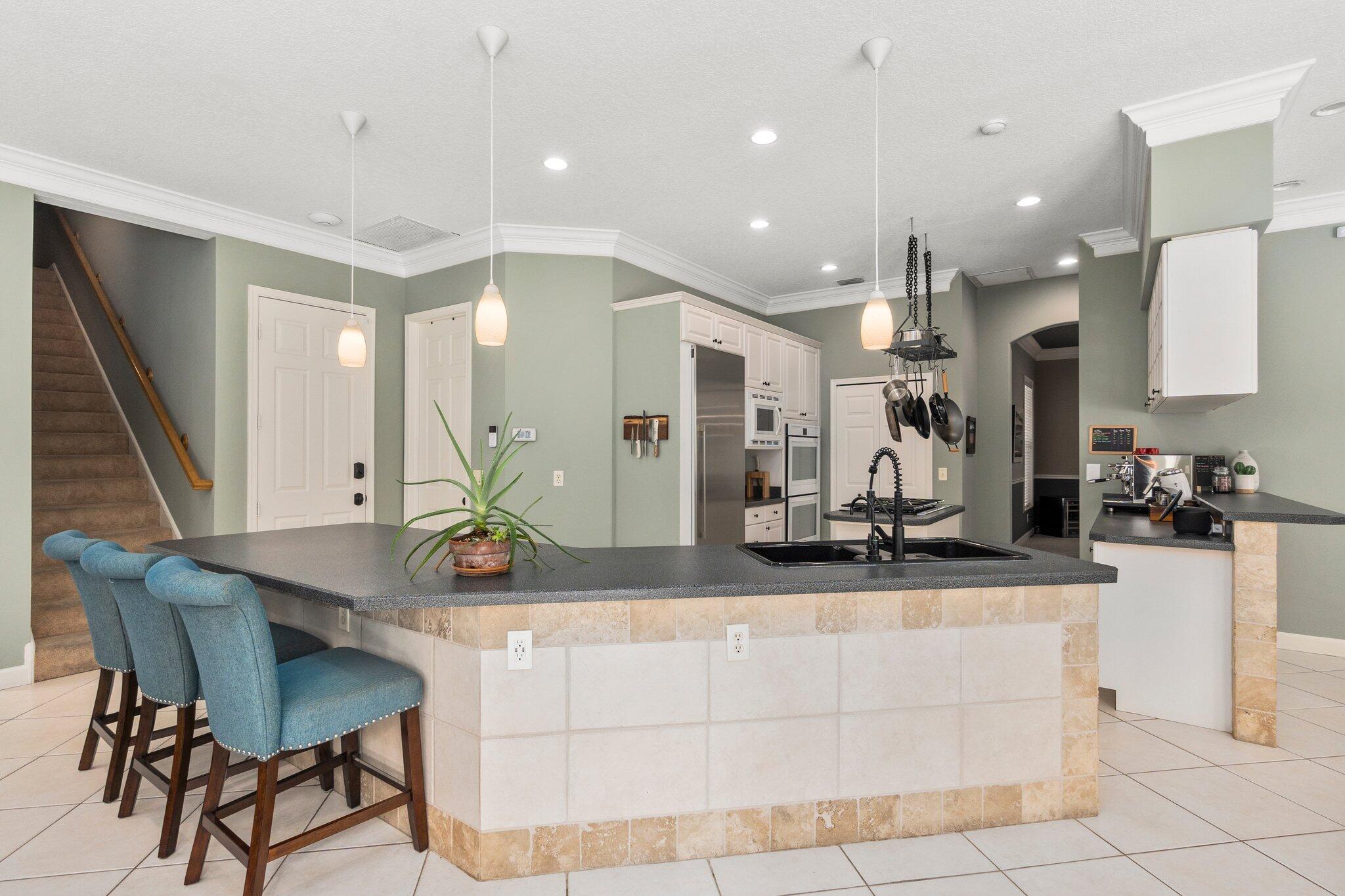 3986 Southwest Rivers End Way Palm City, FL 34990 - Photo 11 of 63 Kitchen