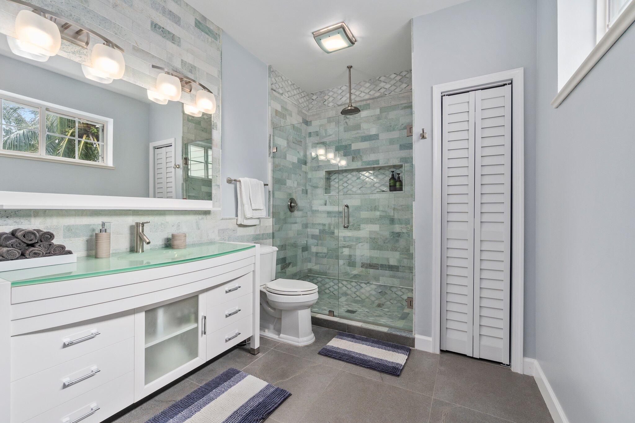 3986 Southwest Rivers End Way Palm City, FL 34990 - Photo 34 of 63 En Suite Bath