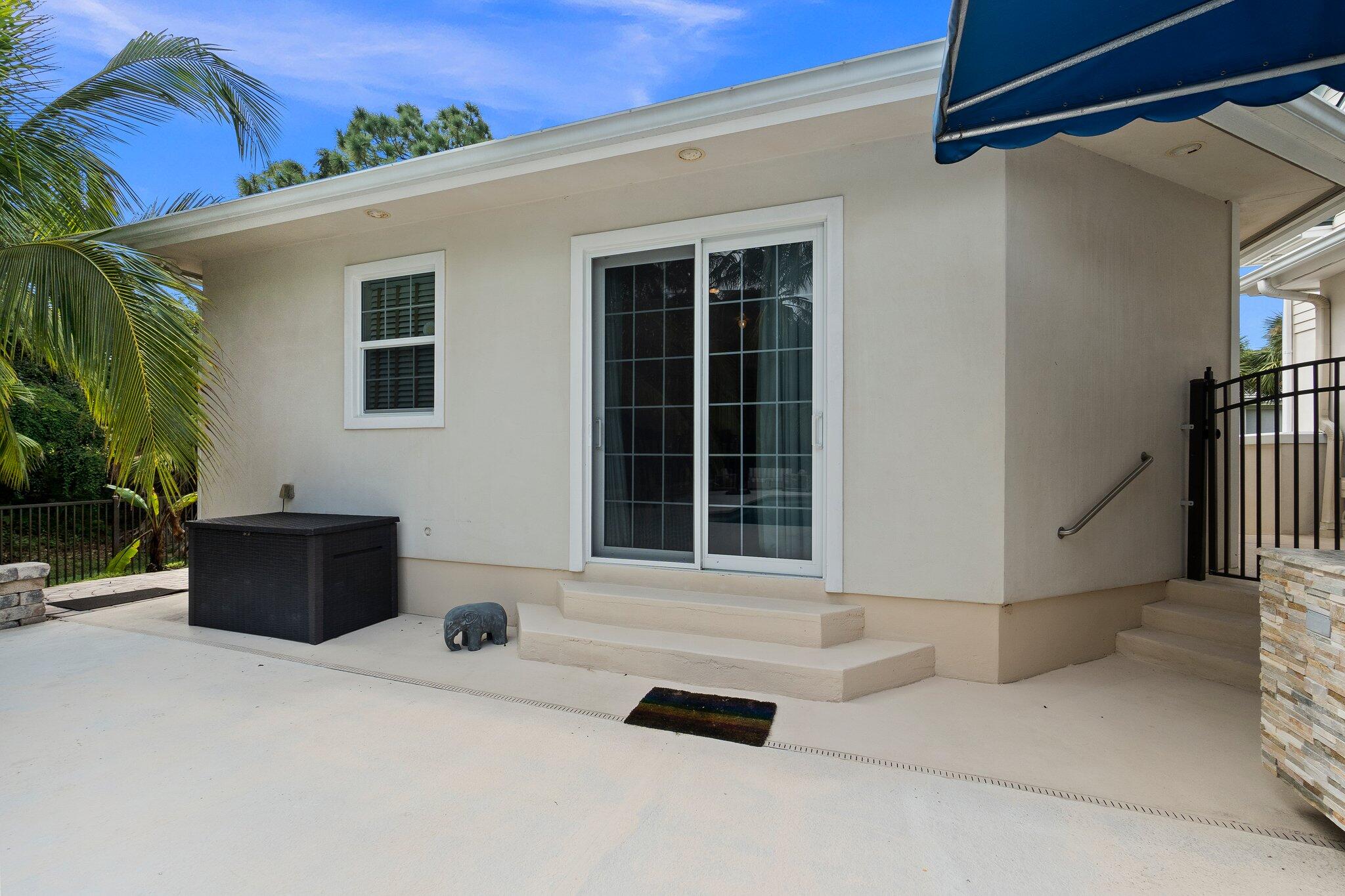 3986 Southwest Rivers End Way Palm City, FL 34990 - Photo 49 of 63 Guest Home