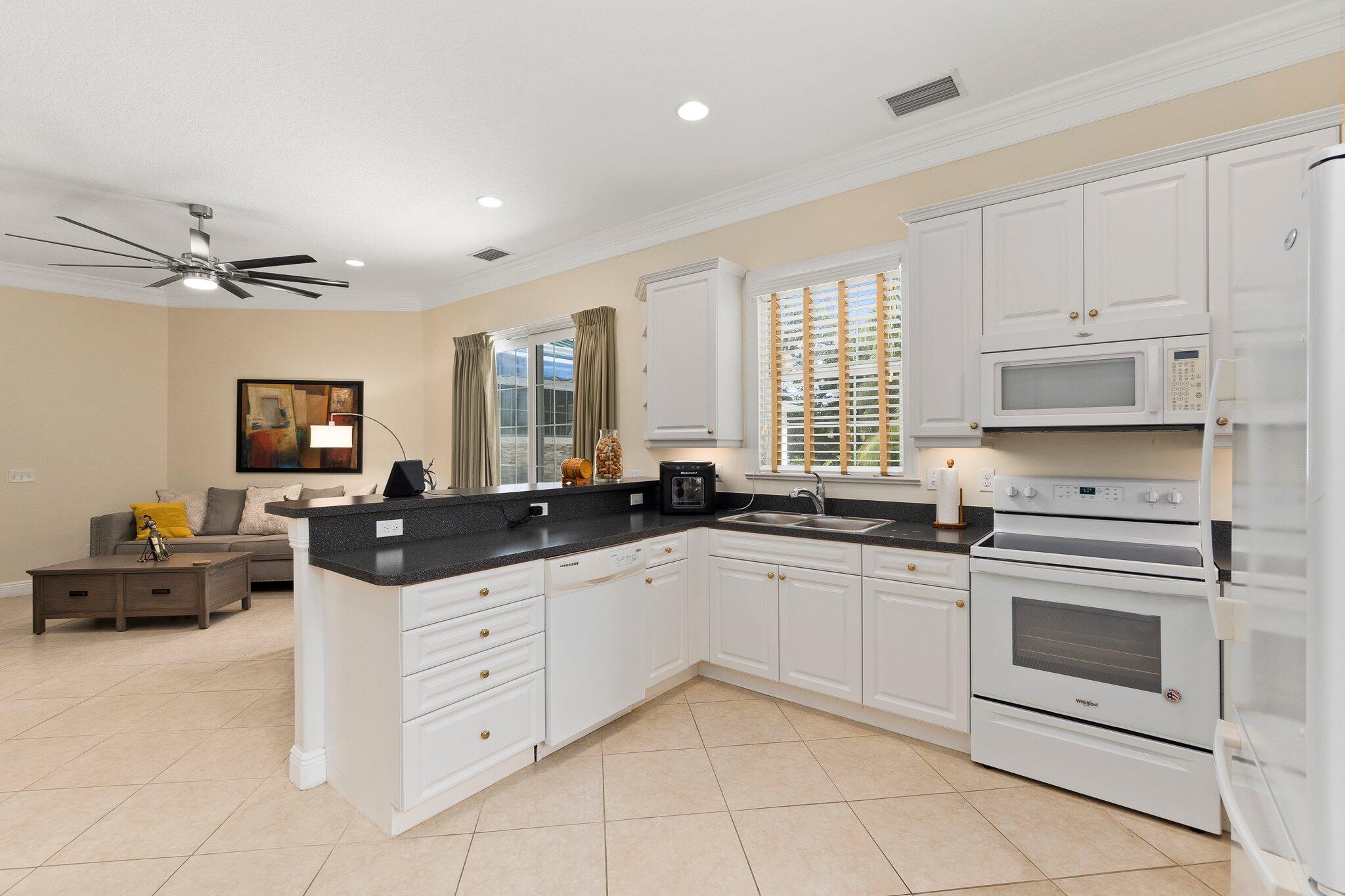 3986 Southwest Rivers End Way Palm City, FL 34990 - Photo 53 of 63 Guest Home