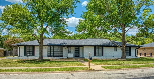 $314,900 | 1523 Crescent Drive, Sherman, TX 75092