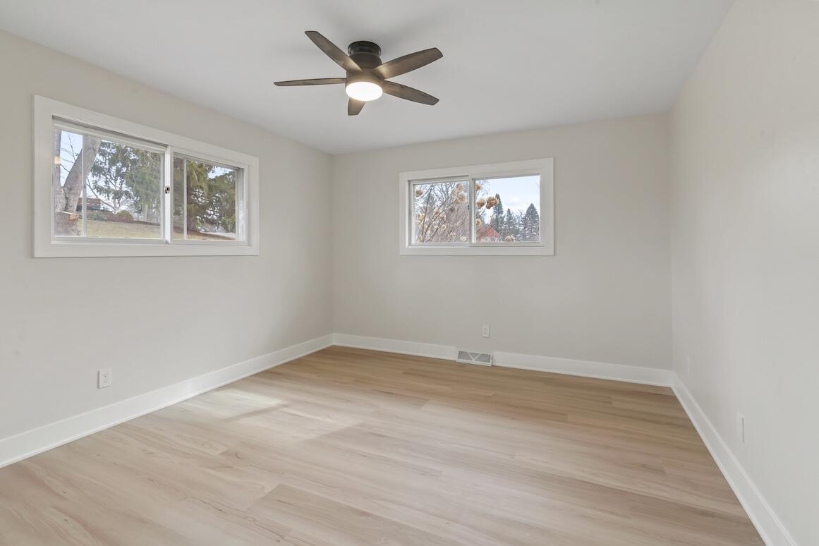 N56W36792 Cherokee Road Oconomowoc, WI 53066 - Photo 21 of 45 N56W36792 Cherokee Rd 17