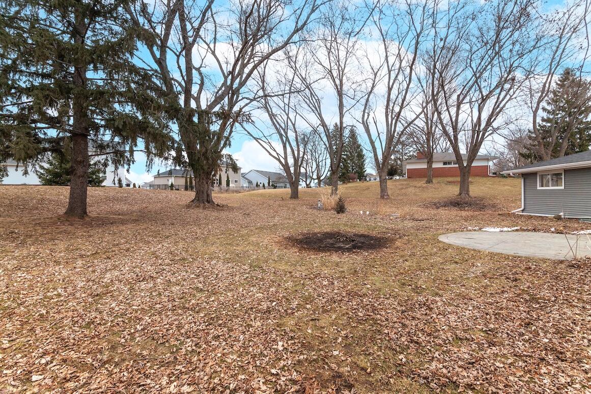 N56W36792 Cherokee Road Oconomowoc, WI 53066 - Photo 44 of 45 N56W36792 Cherokee Rd 50