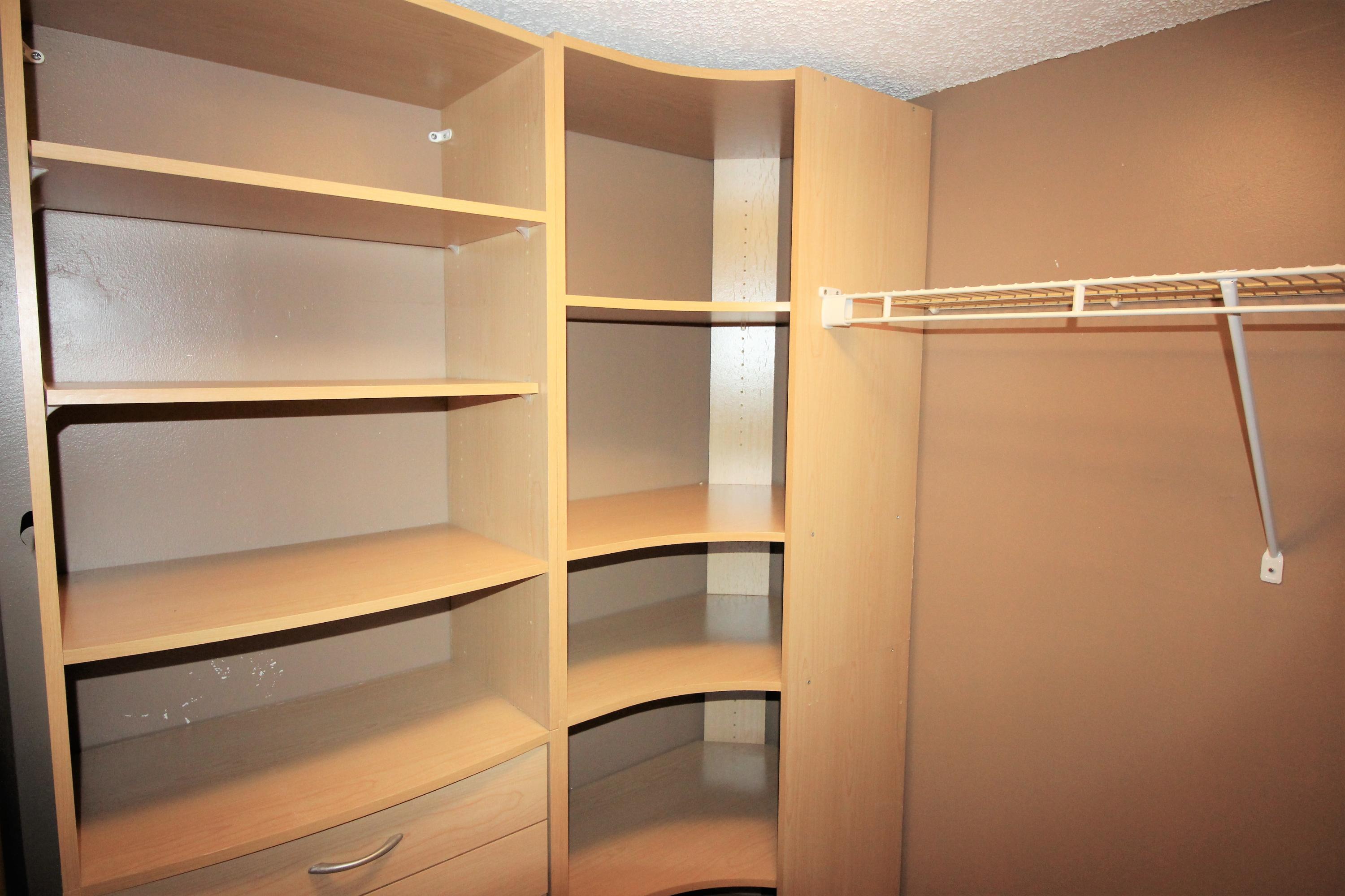 2600 Greenwood Terrace, Unit G101 Boca Raton, FL 33431 - Photo 18 of 28 walk in closet