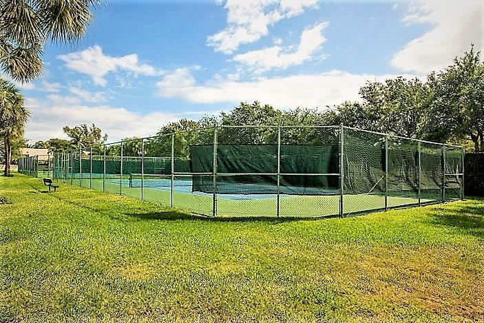 2600 Greenwood Terrace, Unit G101 Boca Raton, FL 33431 - Photo 26 of 28 tennis