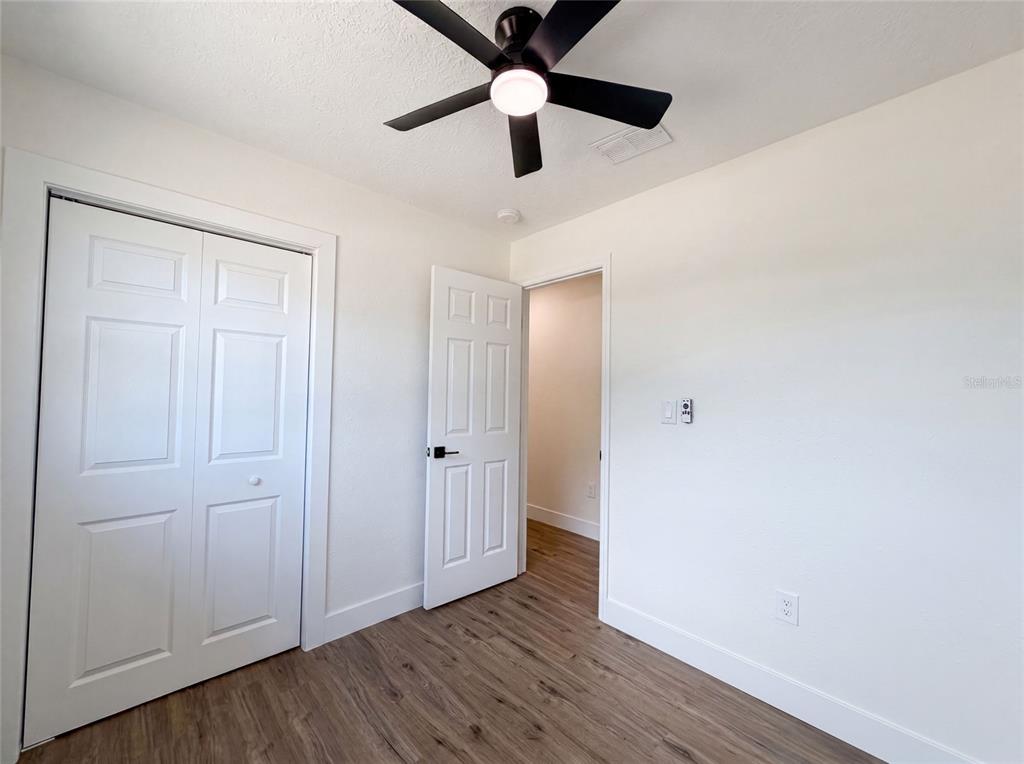 561 Yale Road Venice, FL 34293 - Photo 13 of 22