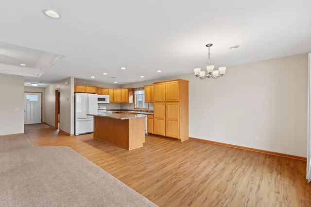 $360,000 | 406 Tee Box Lane Northeast, Stewartville, MN 55976