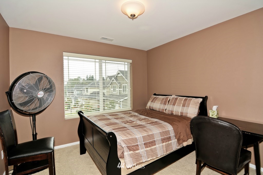18513 36th Drive Southeast Bothell, WA 98012 - Photo 15 of 23 Gallery Image 15