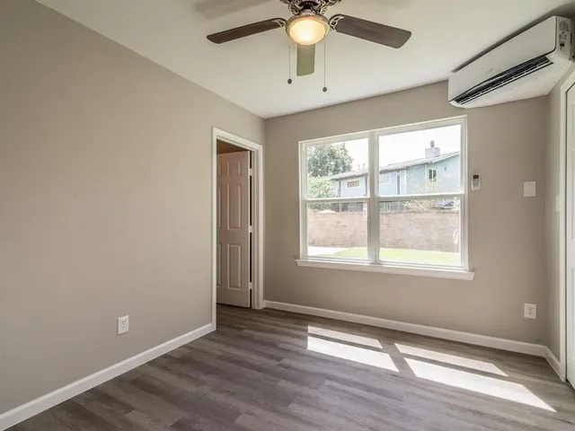 $975 | 1819 Cove Park Drive, Unit 2, League City, TX 77565