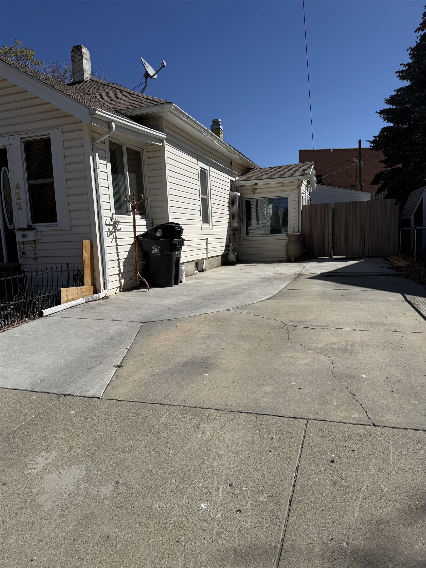 422 M Street Rock Springs, WY 82901 - Photo 2 of 50
