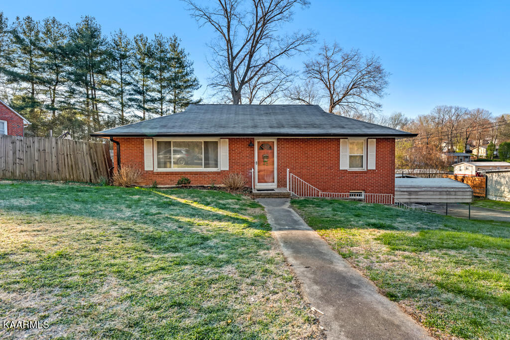 313 Foust Carney Road Powell, TN 37849 - Photo 1 of 27 FstCrny313 (6)