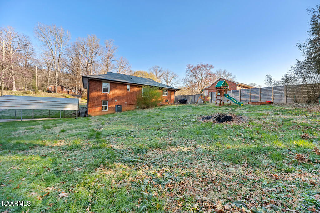 313 Foust Carney Road Powell, TN 37849 - Photo 27 of 27 FstCrny313 (18)