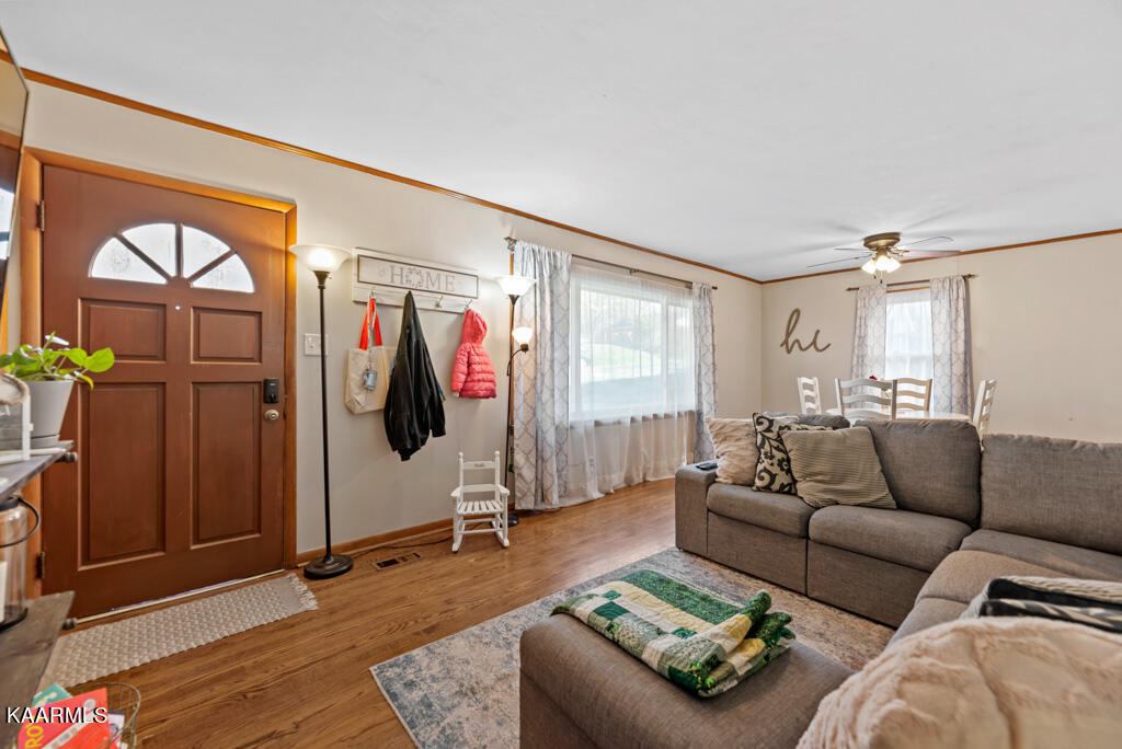 313 Foust Carney Road Powell, TN 37849 - Photo 5 of 27 FstCrny313 (30)