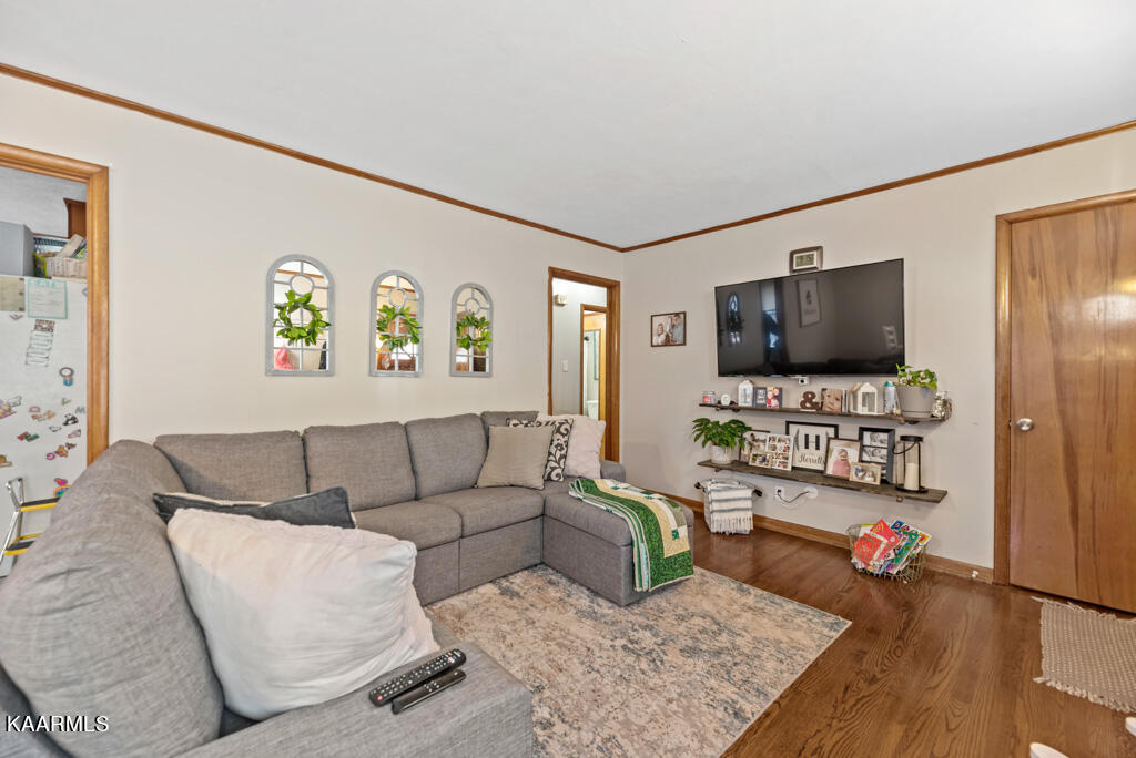 313 Foust Carney Road Powell, TN 37849 - Photo 6 of 27 FstCrny313 (27)