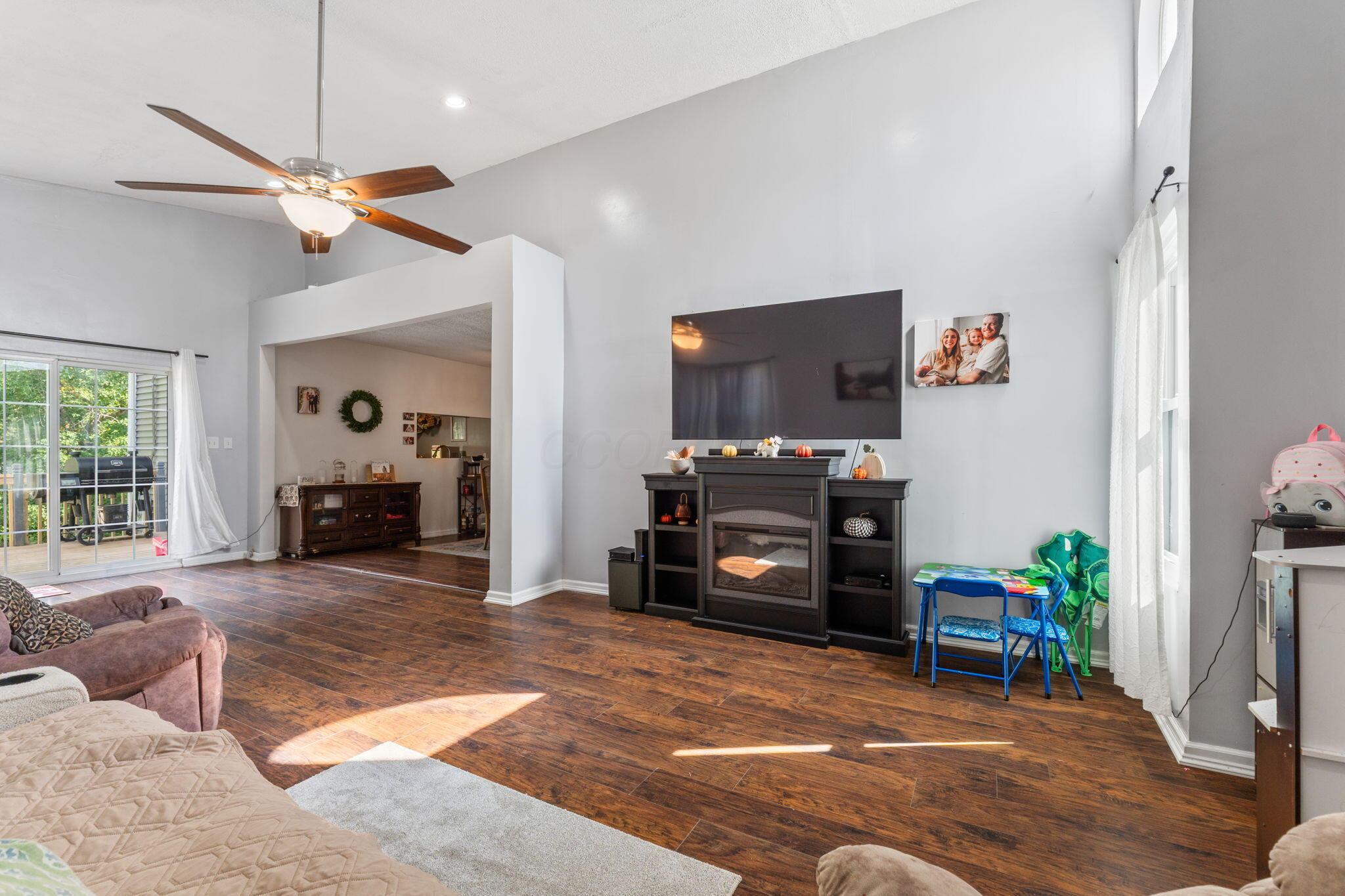 7758 Darby Creek Road Orient, OH 43146 - Photo 25 of 74 7758 Darby creek rd (Interior)-13