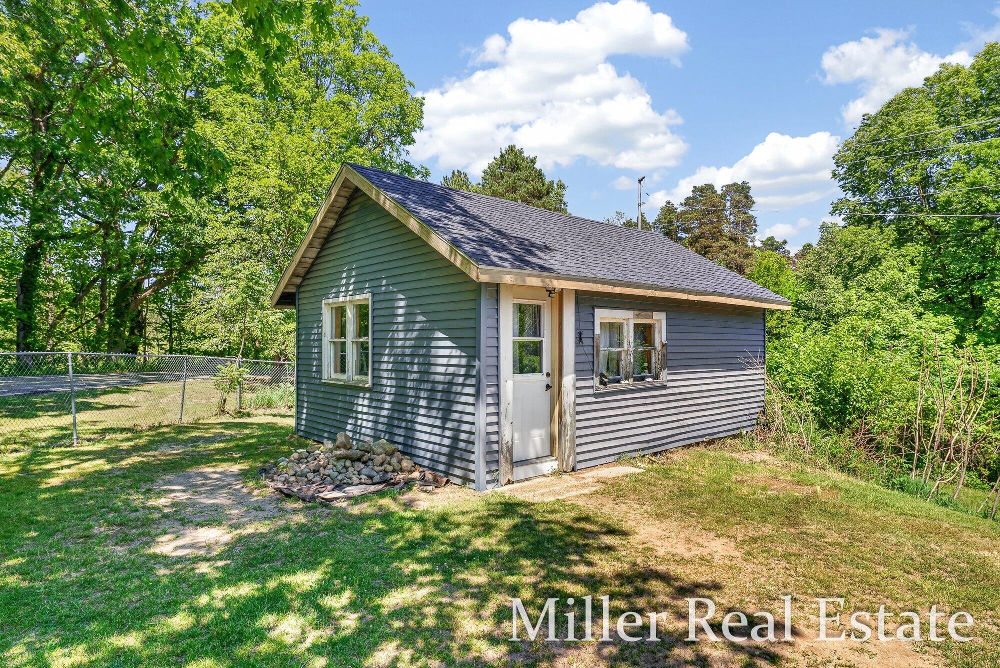 1294 Hammond Road Hastings, MI 49058 - Photo 30 of 47 59-WM1294hammond-31