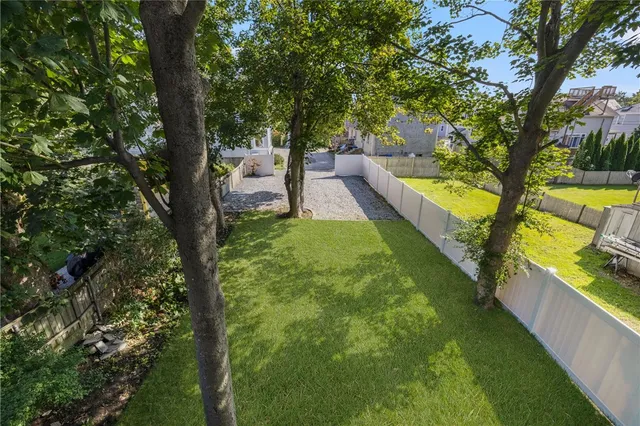 $784,999 | 7 Sheffield Avenue, Unit B, Newport, RI 02840