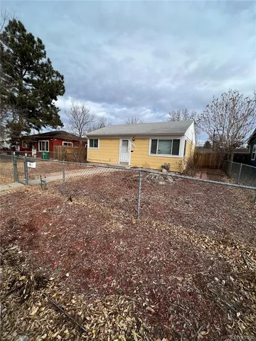 $368,940 | 1616 Newark Street, Aurora, CO 80010