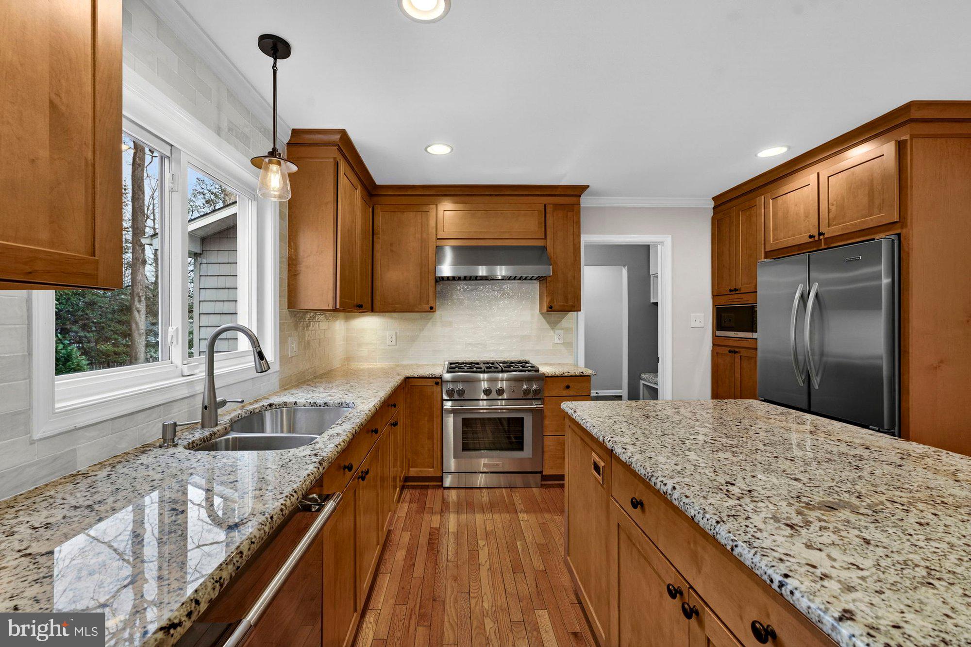 930 Park Street Vienna, VA 22180 - Photo 18 of 83