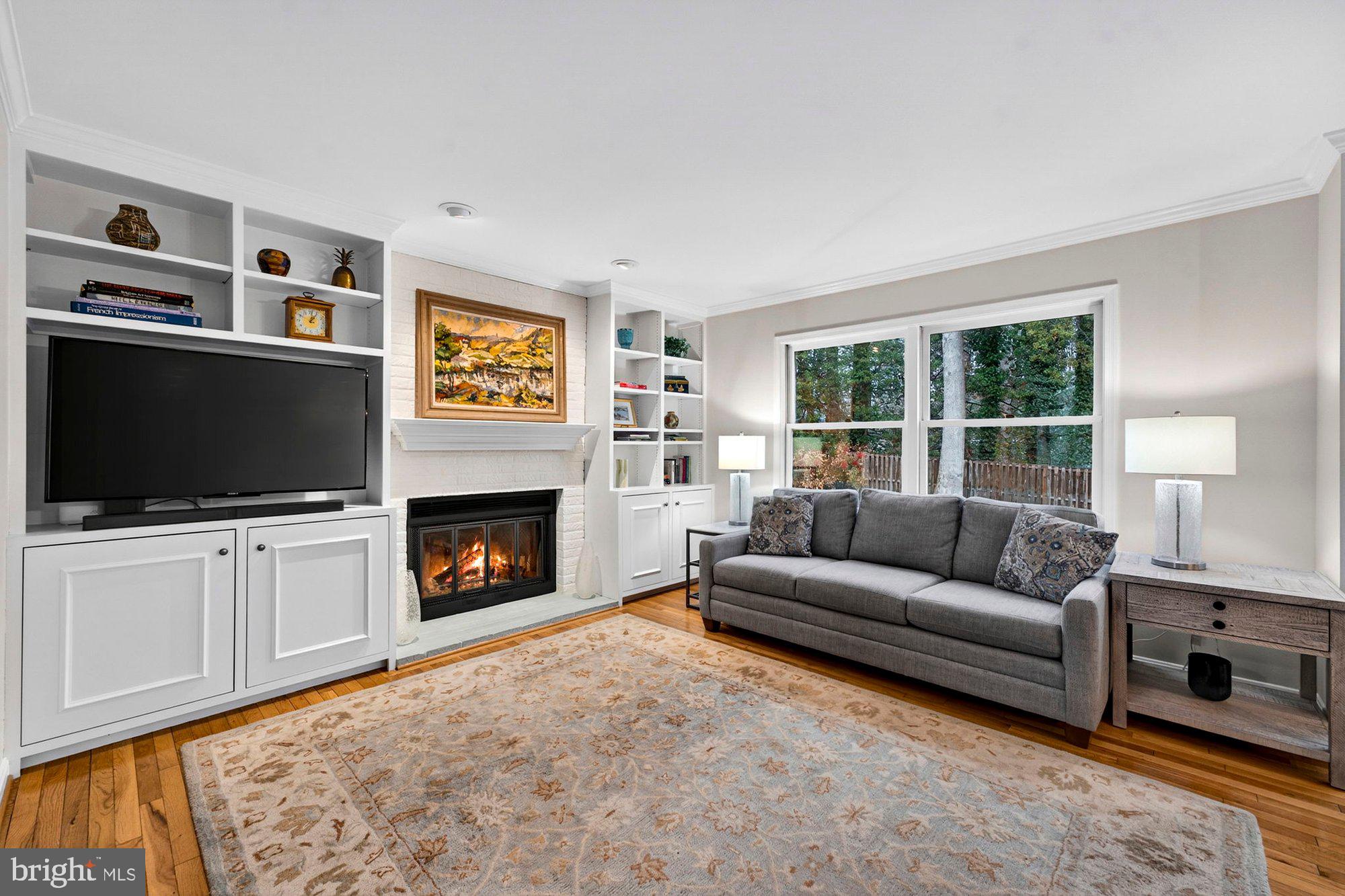 930 Park Street Vienna, VA 22180 - Photo 2 of 83