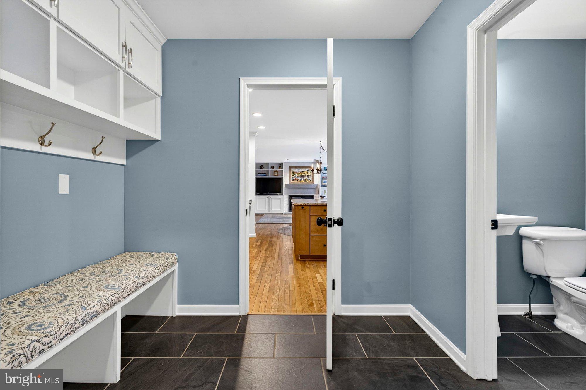 930 Park Street Vienna, VA 22180 - Photo 38 of 83