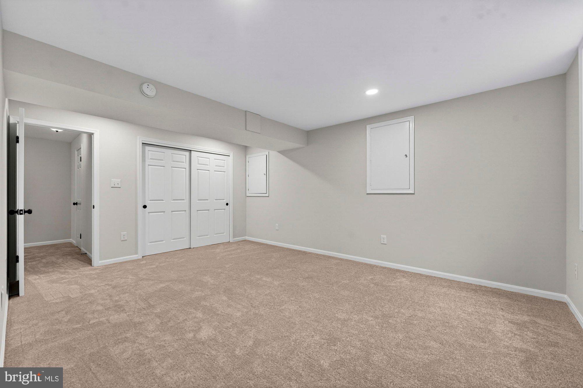 930 Park Street Vienna, VA 22180 - Photo 66 of 83 a view of an empty room