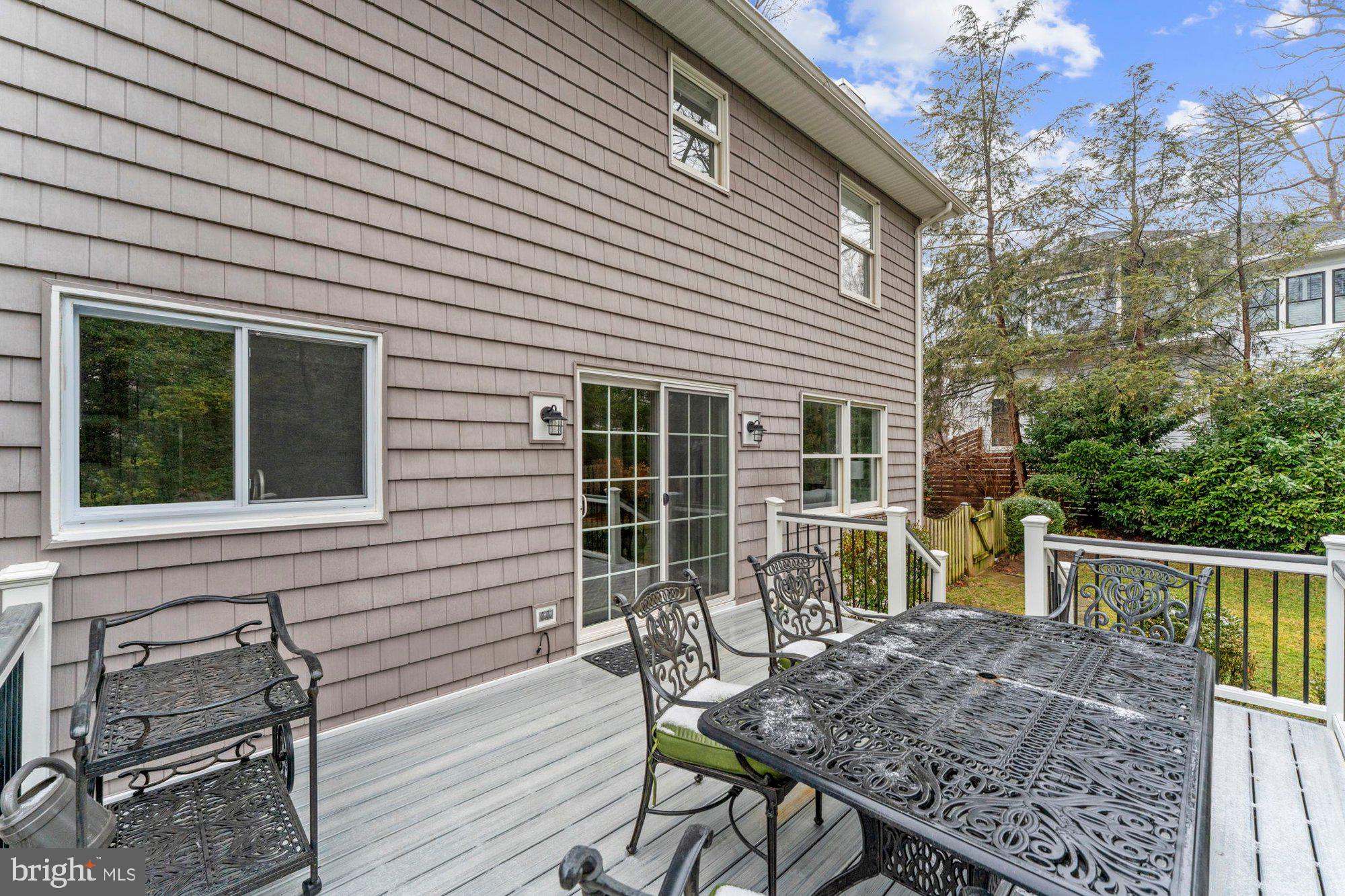 930 Park Street Vienna, VA 22180 - Photo 72 of 83 a view of a house with backyard and sitting area