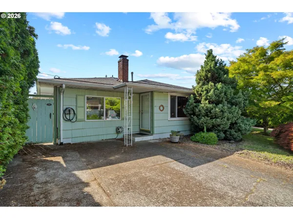 $415,000 | 3251 Southeast 179th Avenue, Portland, OR 97236