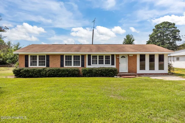 $190,000 | 1334 Alamac Road, Lumberton, NC 28358