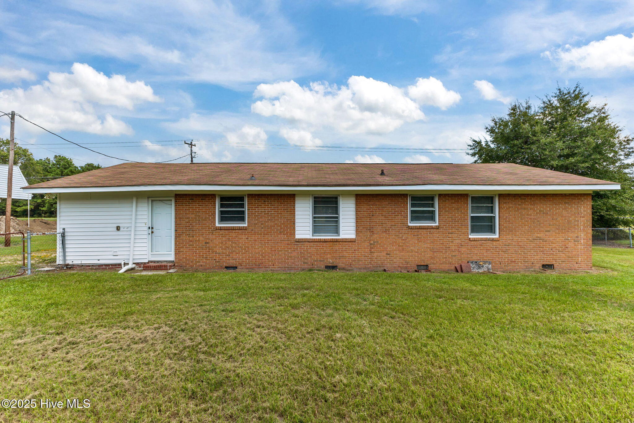 1334 Alamac Road Lumberton, NC 28358 - Photo 7 of 30 6-web-or-mls-AZ3A4189