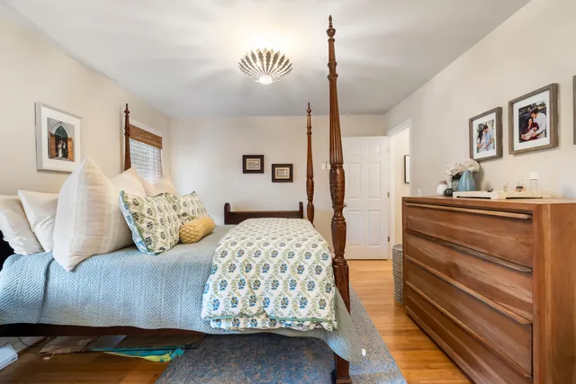 $885,000 | 1107 Port Harbor Court, Mount Pleasant, SC 29464