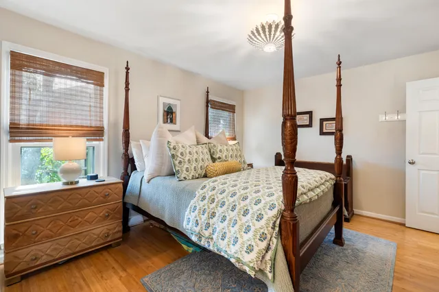 $885,000 | 1107 Port Harbor Court, Mount Pleasant, SC 29464