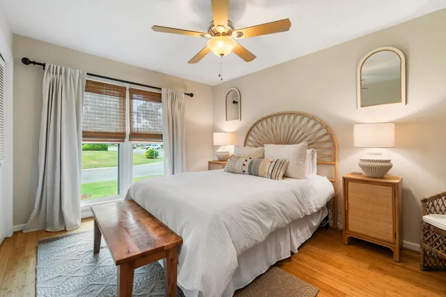 $885,000 | 1107 Port Harbor Court, Mount Pleasant, SC 29464