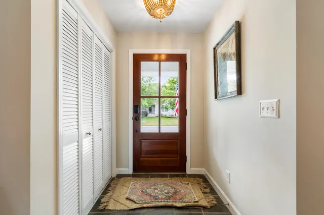 $885,000 | 1107 Port Harbor Court, Mount Pleasant, SC 29464