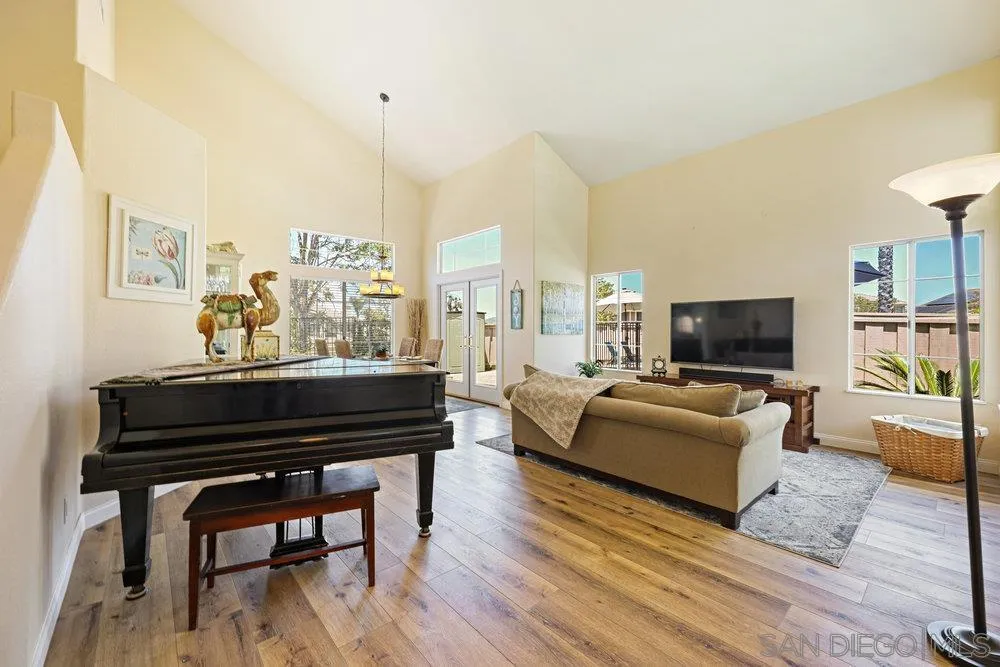 8438 Mesa Ridge Road Santee, CA 92071 - Photo 5 of 42 Gallery Image 5