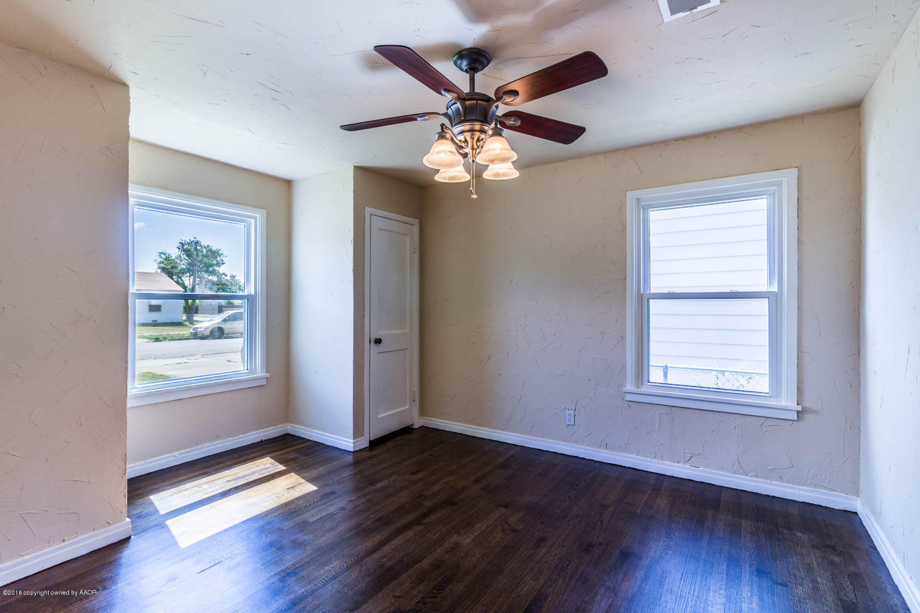 4124 South Hughes Street Amarillo, TX 79110 - Photo 7 of 10 Bedroom 1