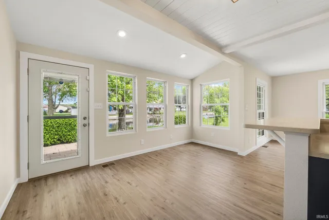 $384,900 | 2145 East 770 South, Wolcottville, IN 46795