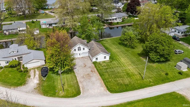 $384,900 | 2145 East 770 South, Wolcottville, IN 46795