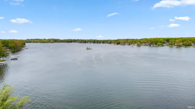 $384,900 | 2145 East 770 South, Wolcottville, IN 46795