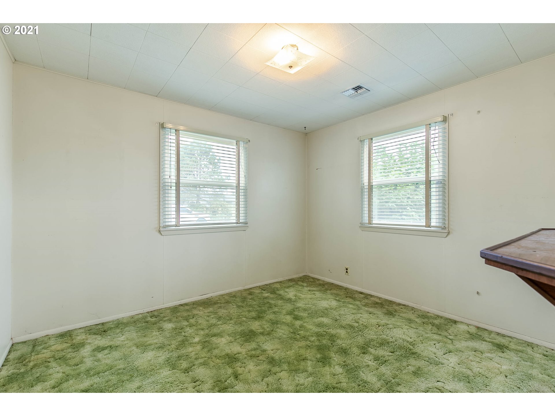 853 South 43rd Street Springfield, OR 97478 - Photo 14 of 32 Gallery Image 14