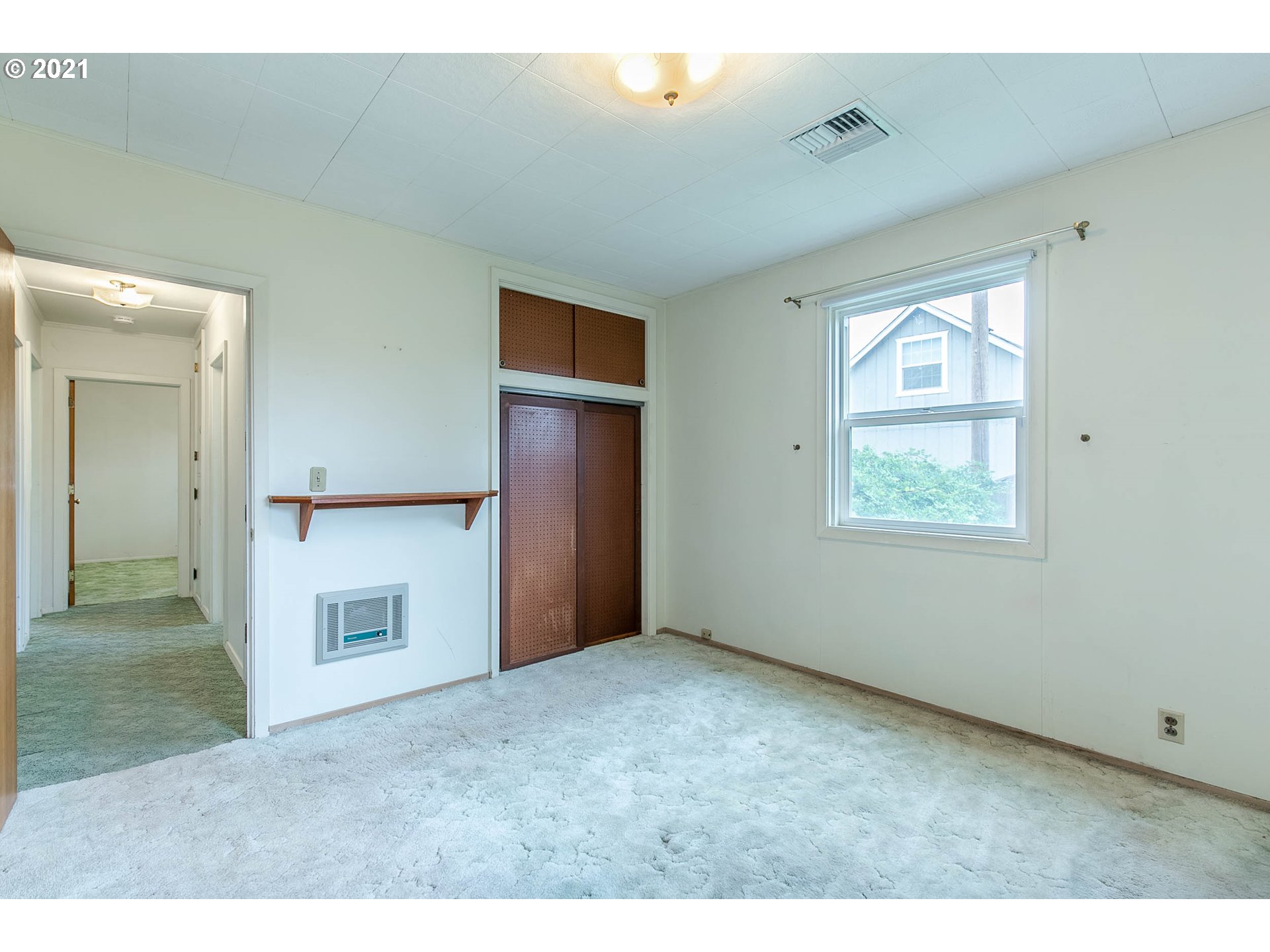 853 South 43rd Street Springfield, OR 97478 - Photo 18 of 32 Gallery Image 18