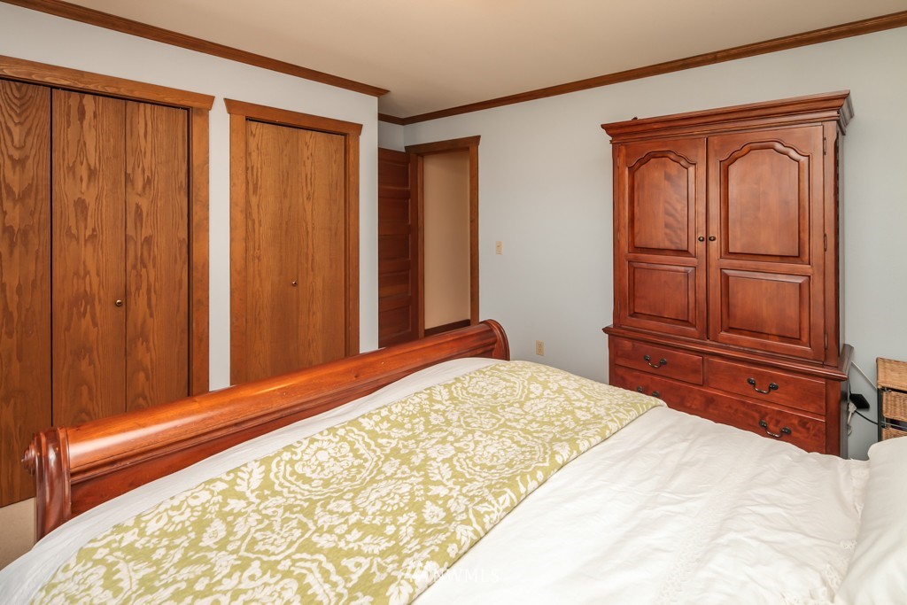 8709 Vinup Road Lynden, WA 98264 - Photo 13 of 24 Gallery Image 13