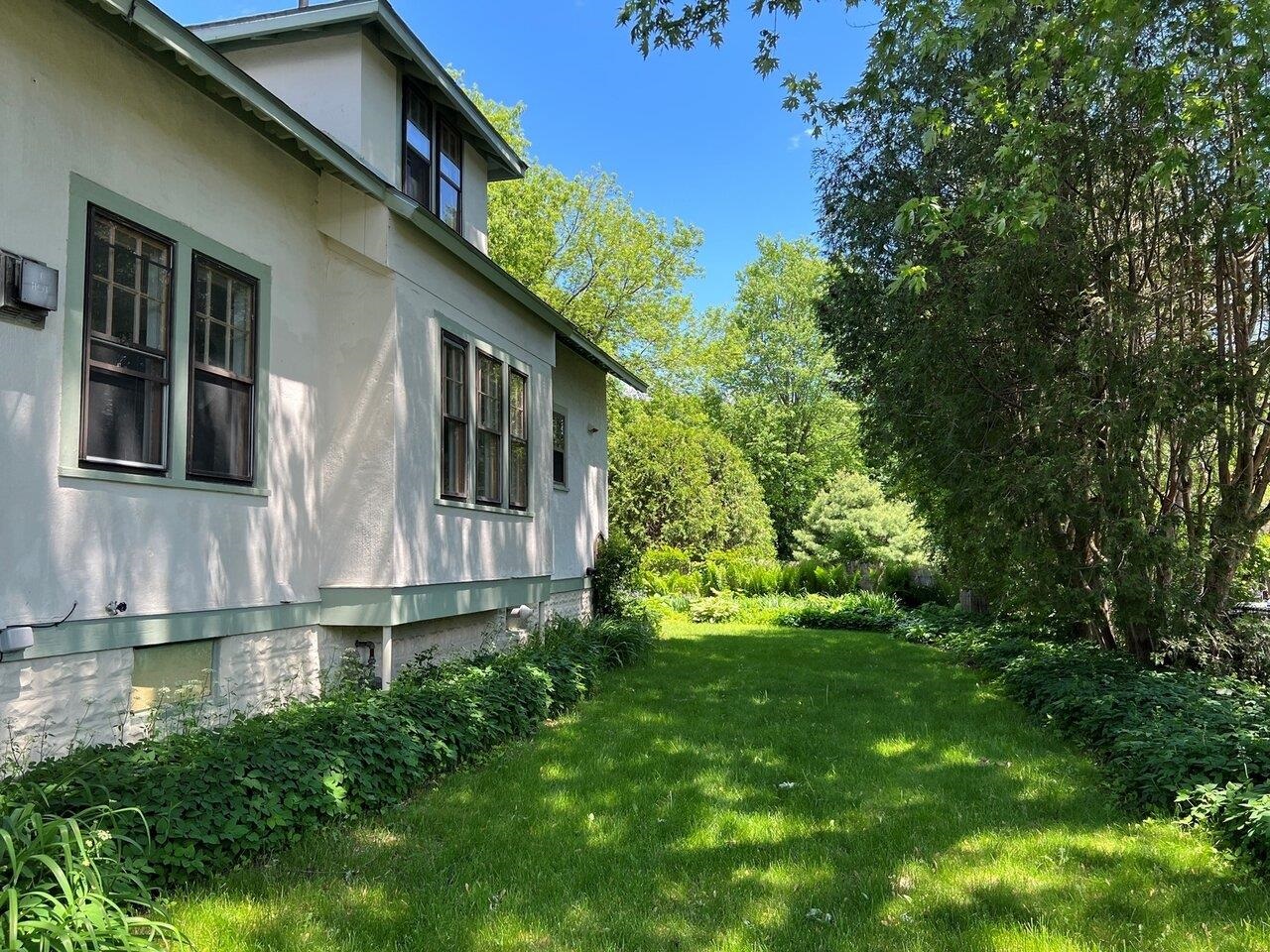 64 Orchard Road South Burlington, VT 05403 - Photo 27 of 37 Gallery Image 27