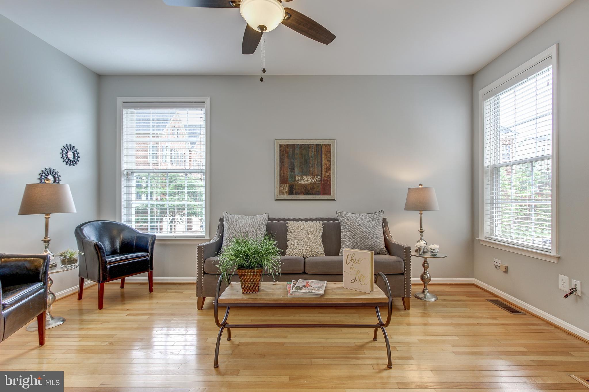 47831 Scotsborough Square Sterling, VA 20165 - Photo 13 of 37